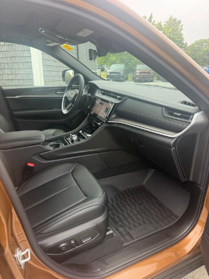 2026 Jeep Grand Cherokee L Limited Photo