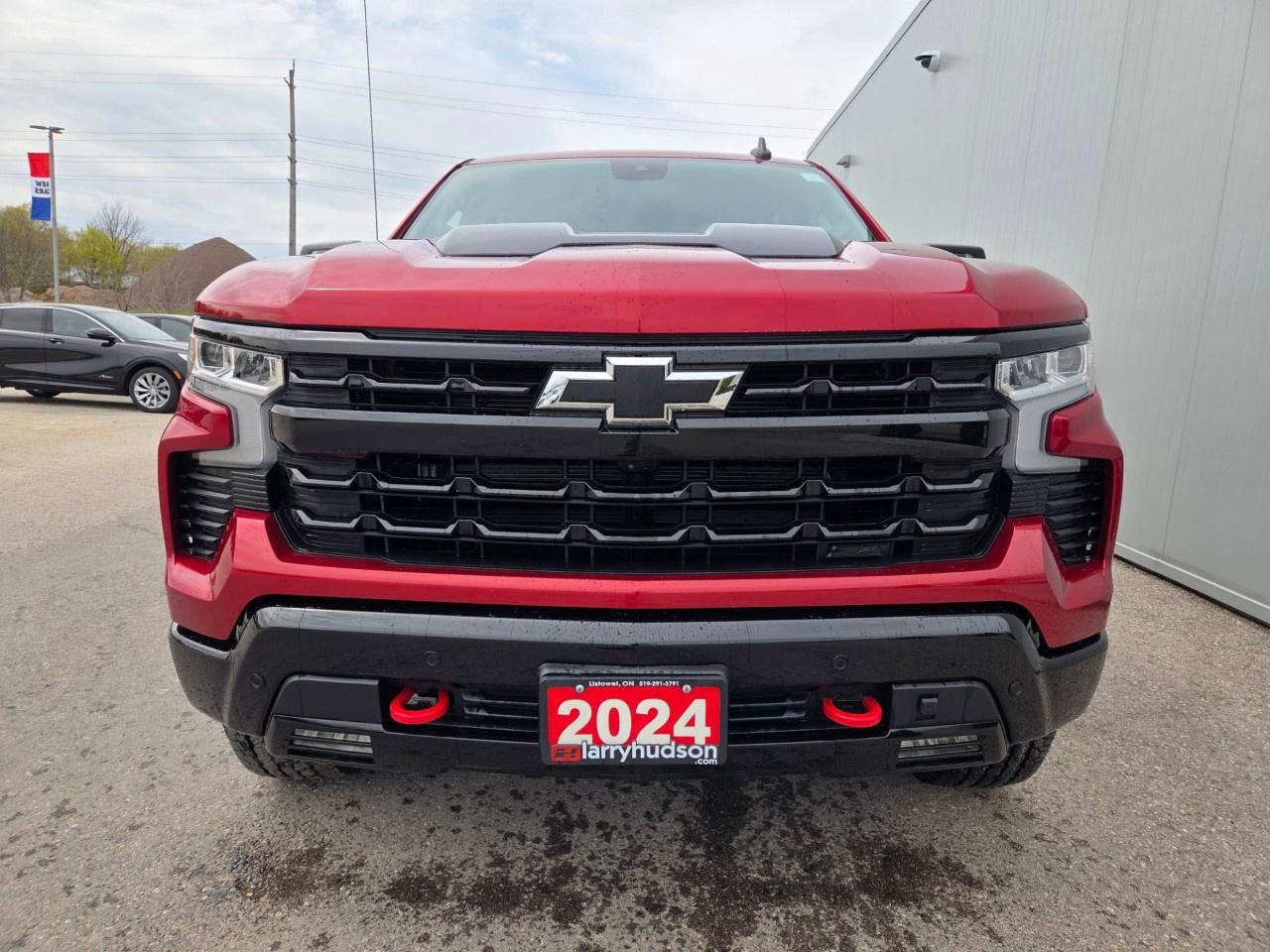 2024 Chevrolet Silverado 1500 Crew Cab Short Box 4-Wheel Drive LT Trail Boss Photo