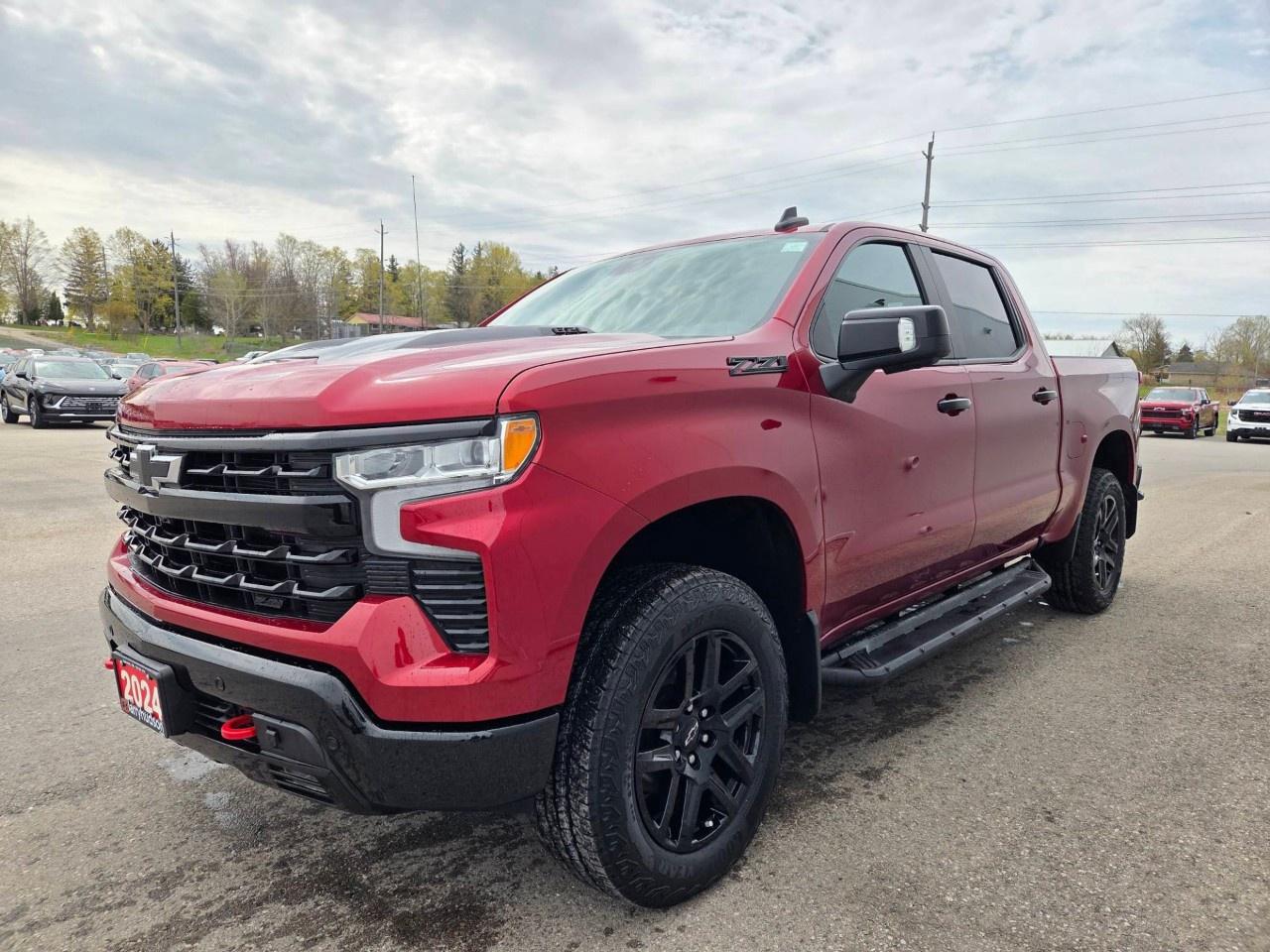 2024 Chevrolet Silverado 1500 Crew Cab Short Box 4-Wheel Drive LT Trail Boss Photo3