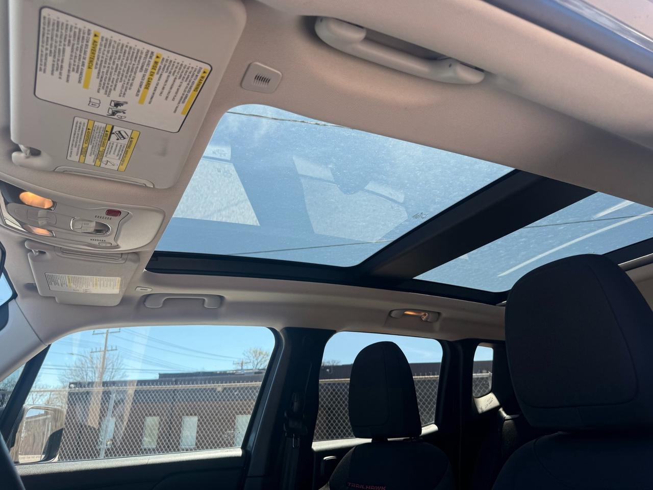 2021 Jeep Renegade Trailhawk Photo