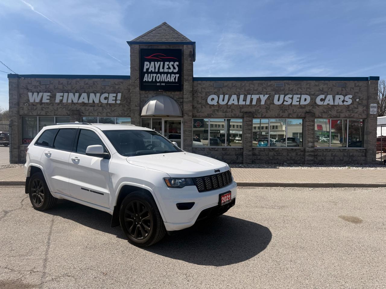 Used 2021 Jeep Grand Cherokee Laredo for sale in Sarnia, ON