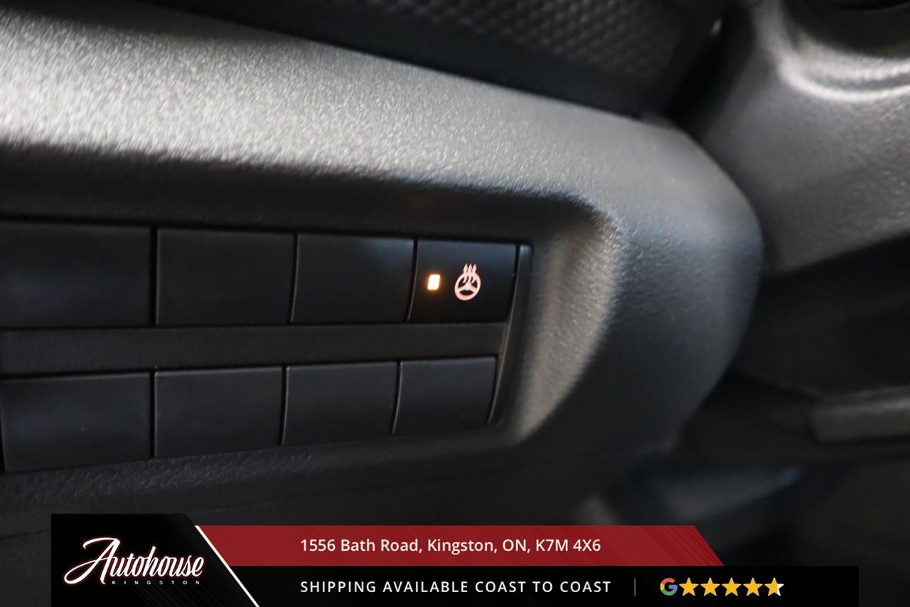 2025 Nissan Kicks Play SV REMOTE START - HEATED STEERING WHEEL Photo