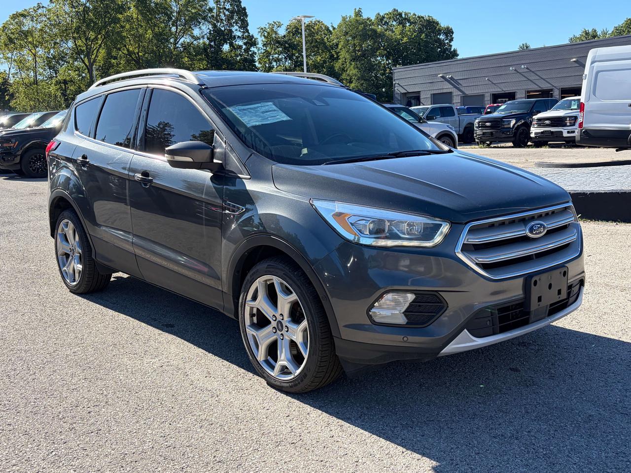 2019 Ford Escape Titanium 4WD Photo