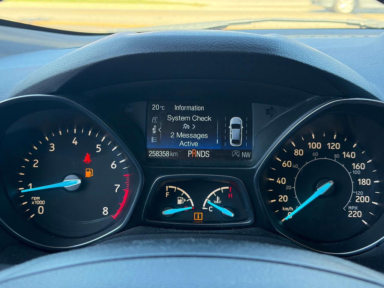 2019 Ford Escape Titanium 4WD Photo