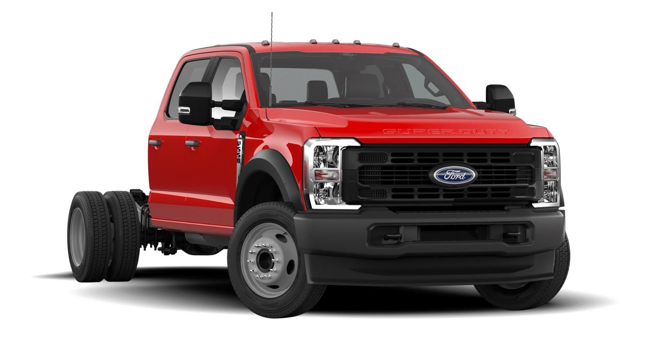 2026 Ford F-550 Super Duty DRW XL 4WD Crew Cab 203 WB 84 CA Photo3