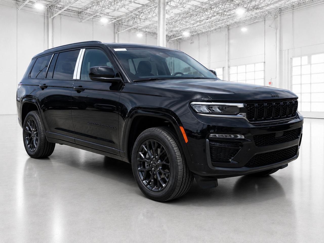 2026 Jeep Grand Cherokee L L SUMMIT | 7-PASS | Obsidian Pkg | Adv ProTech 4 Photo