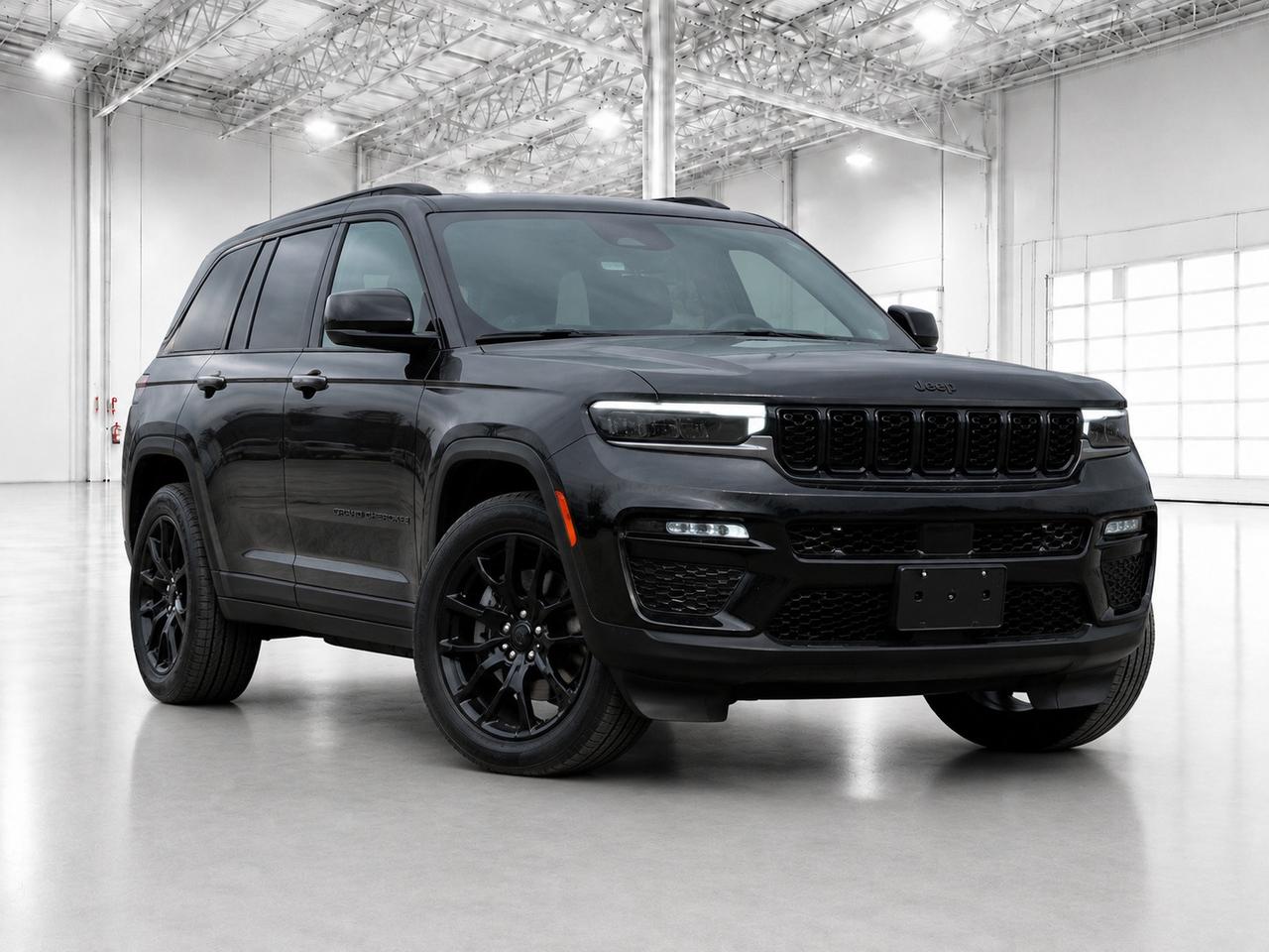 2026 Jeep Grand Cherokee SUMMIT | Adv Pro Tech 4 | Obsidian | 4x4 Photo