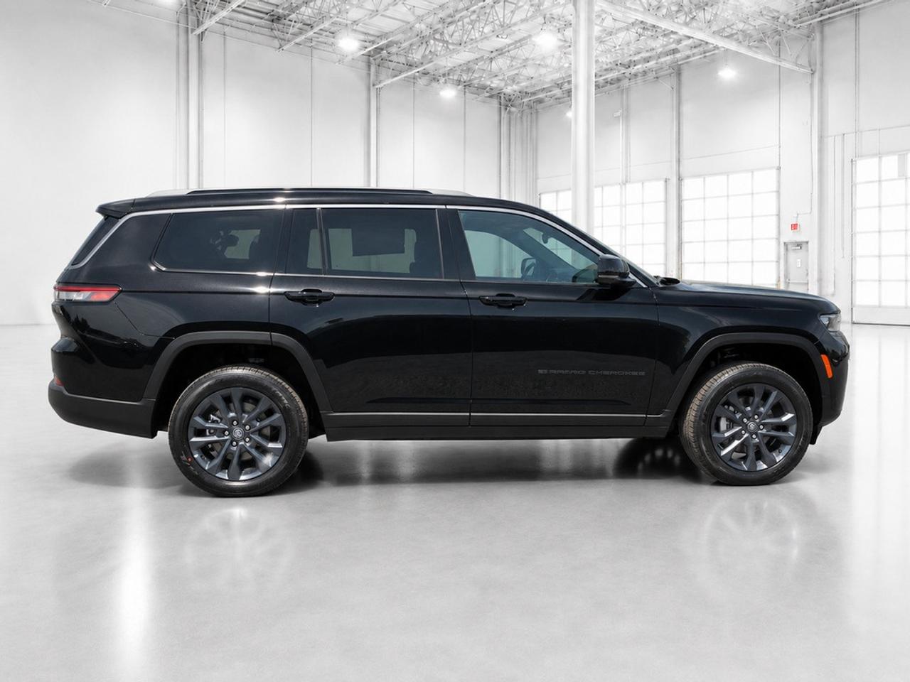 2026 Jeep Grand Cherokee L L 85TH ANNIVERSARY | Leather | Pano Roof | Nav Photo