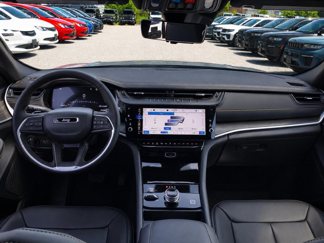 2026 Jeep Grand Cherokee L L 85TH ANNIVERSARY | Leather | Pano Roof | Nav Photo