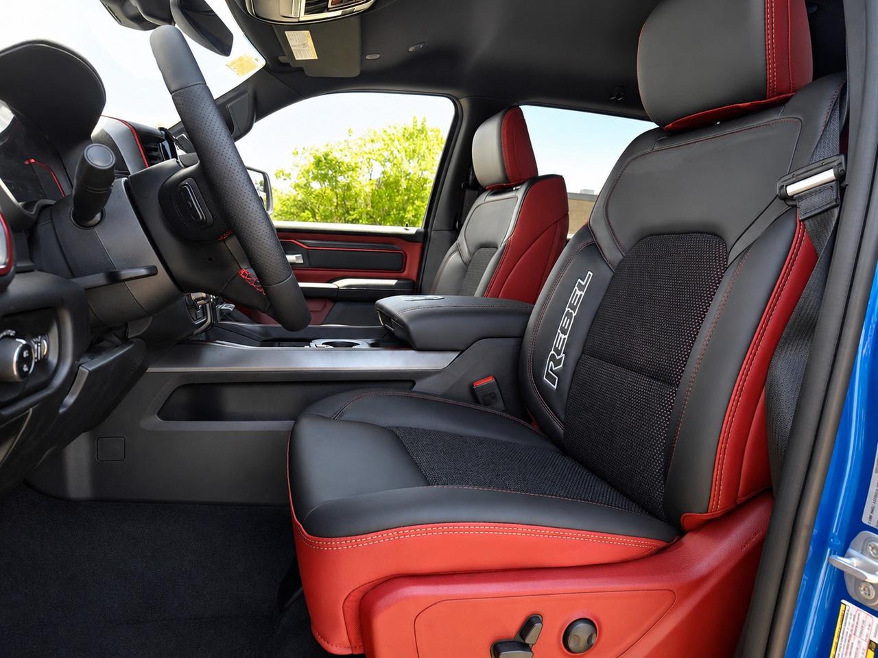 2026 RAM 1500 REBEL | 12" Touchscreen | HEMI | Lvl1 | Sport Hood Photo