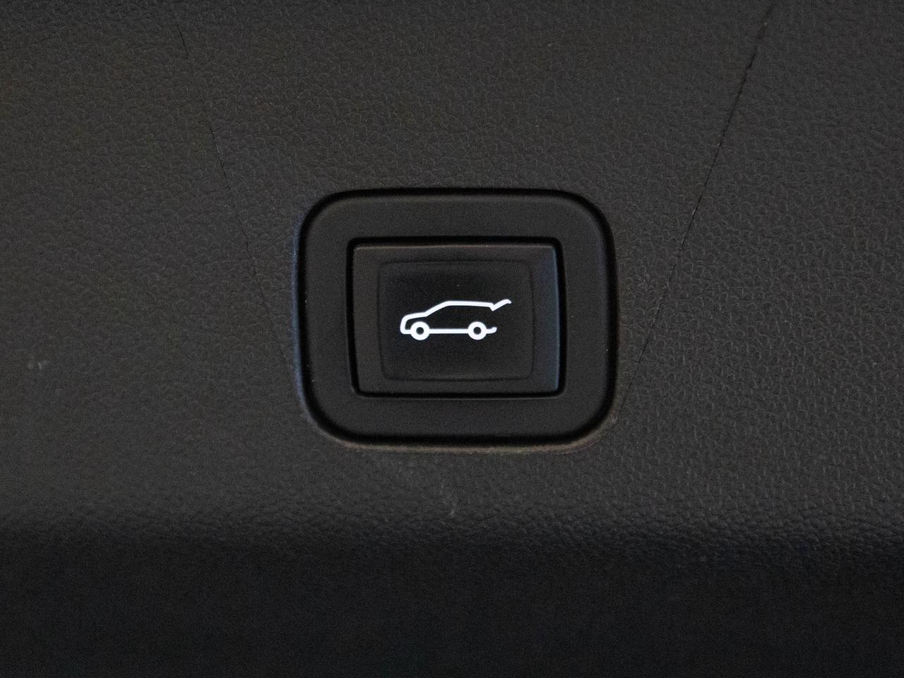 2022 Cadillac Escalade ESV SPORT PLATINUM | 7 PASS | 22 IN | ENTERTAIN PKG Photo