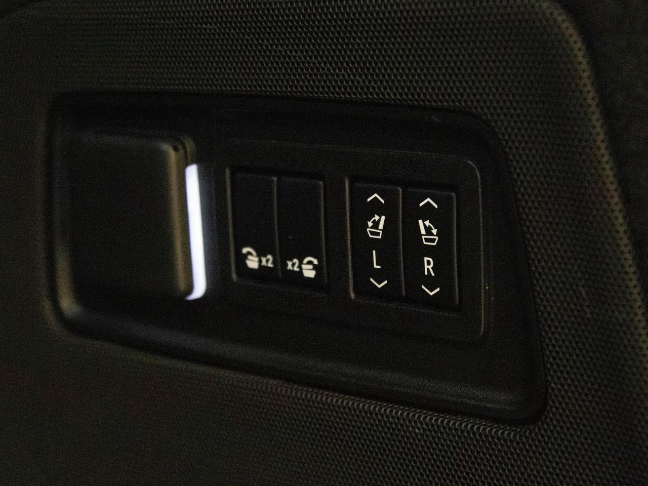 2022 Cadillac Escalade ESV SPORT PLATINUM | 7 PASS | 22 IN | ENTERTAIN PKG Photo