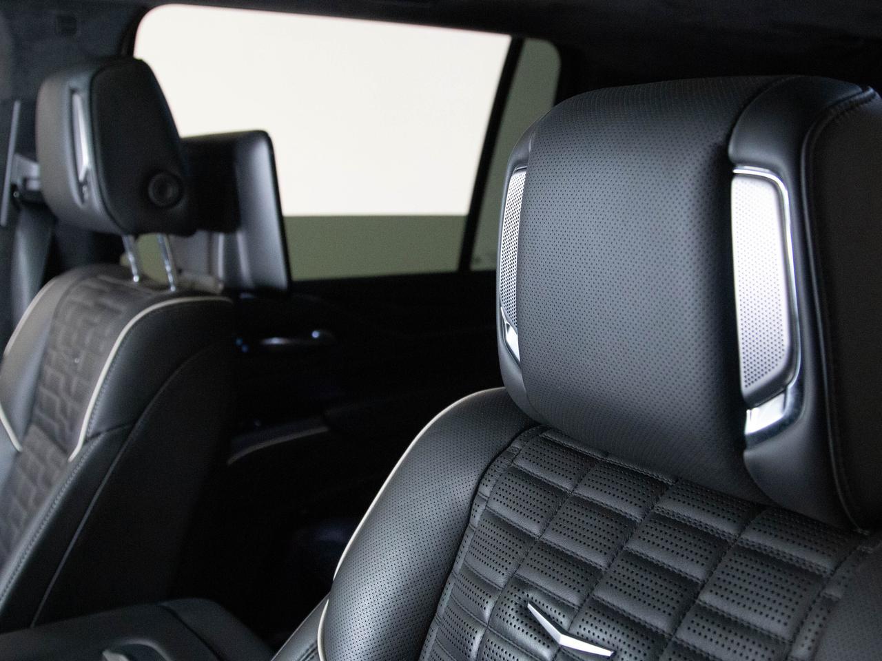 2022 Cadillac Escalade ESV SPORT PLATINUM | 7 PASS | 22 IN | ENTERTAIN PKG Photo