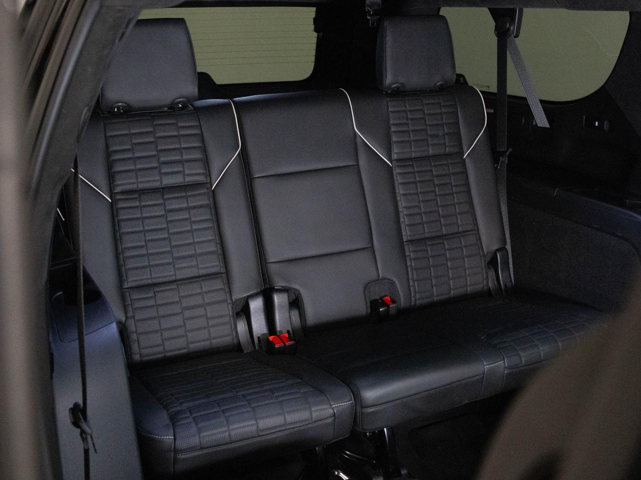 2022 Cadillac Escalade ESV SPORT PLATINUM | 7 PASS | 22 IN | ENTERTAIN PKG Photo