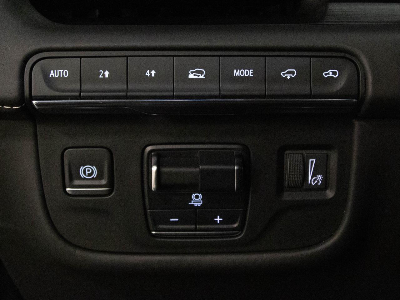 2022 Cadillac Escalade ESV SPORT PLATINUM | 7 PASS | 22 IN | ENTERTAIN PKG Photo