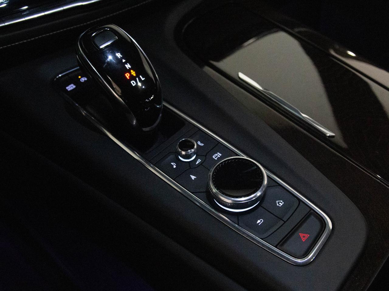 2022 Cadillac Escalade ESV SPORT PLATINUM | 7 PASS | 22 IN | ENTERTAIN PKG Photo