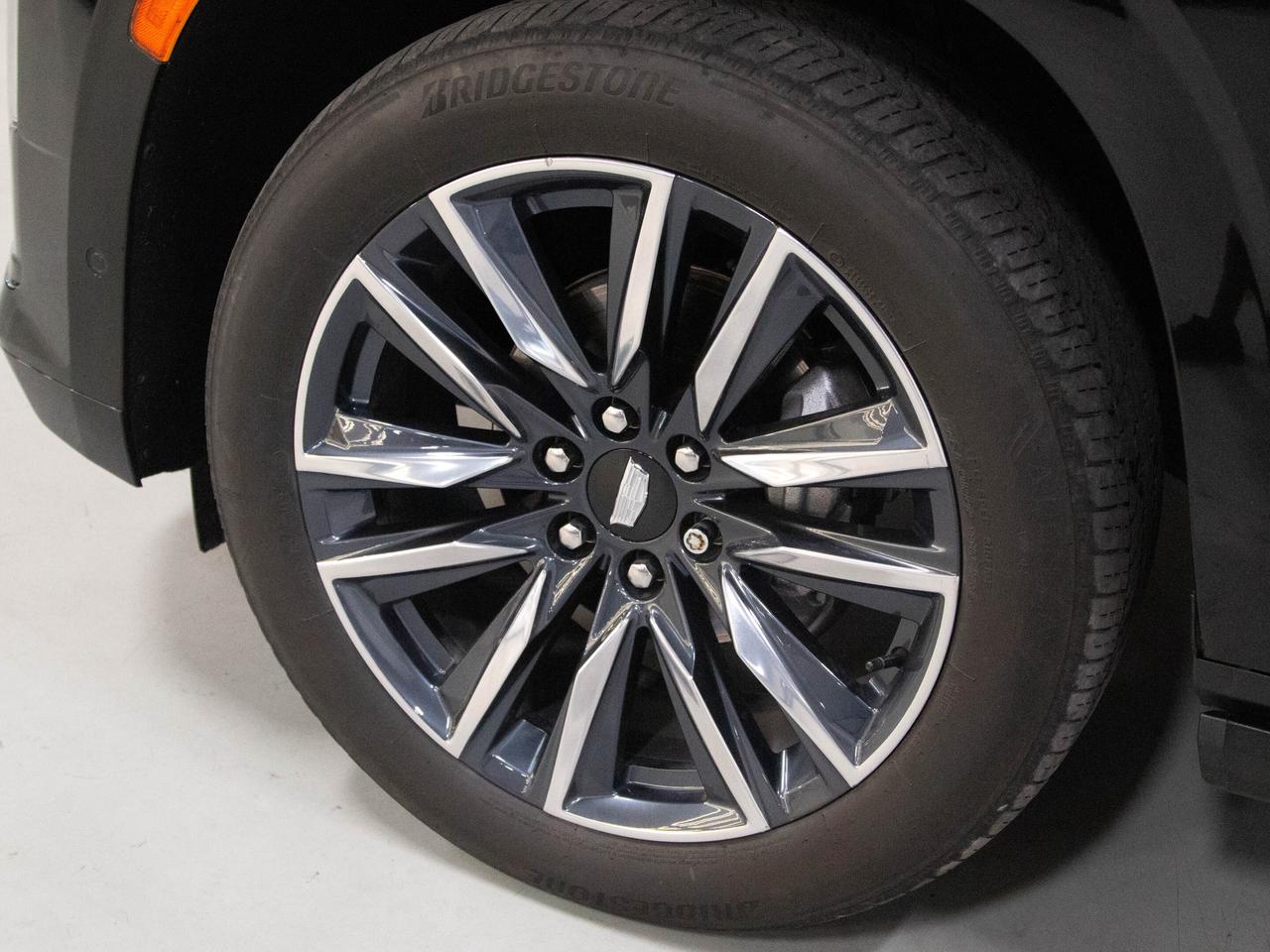 2022 Cadillac Escalade ESV SPORT PLATINUM | 7 PASS | 22 IN | ENTERTAIN PKG Photo