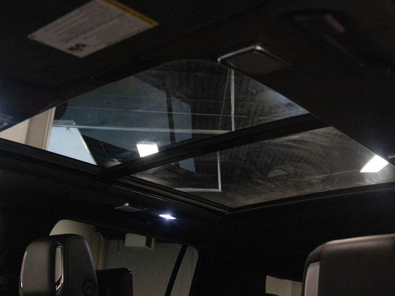 2022 Cadillac Escalade ESV SPORT PLATINUM | 7 PASS | 22 IN | ENTERTAIN PKG Photo