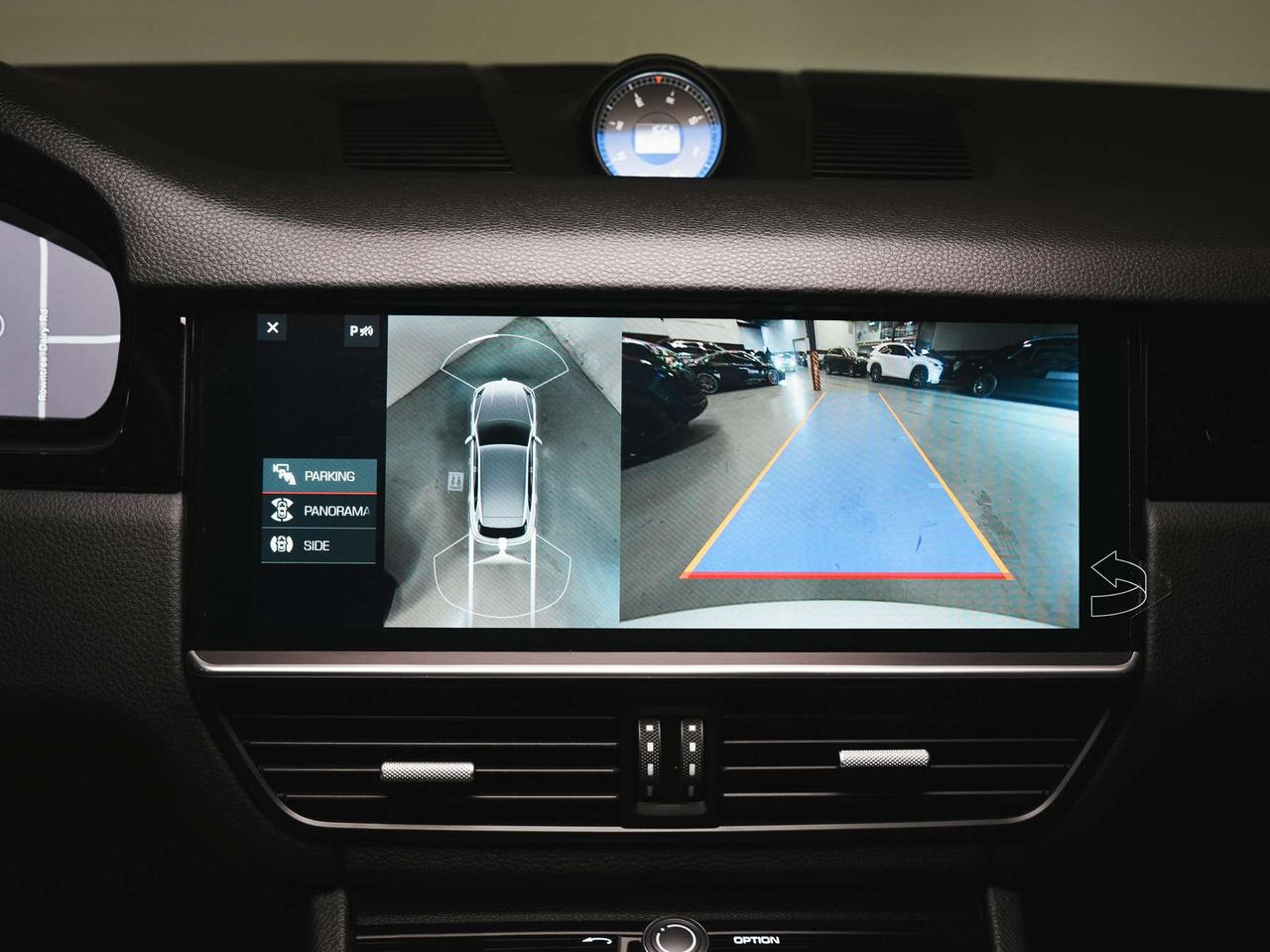 2020 Porsche Cayenne PREMIUM PKG | BOSE | PANO | 21 IN Photo