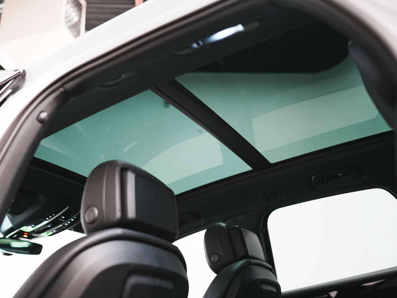 2020 Porsche Cayenne PREMIUM PKG | BOSE | PANO | 21 IN Photo