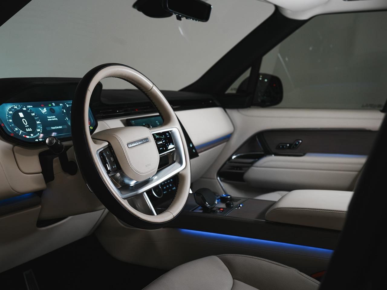 2023 Land Rover Range Rover P530 | FIRST OPTION | REAR EXCLUSIVE PKG | 23 IN Photo