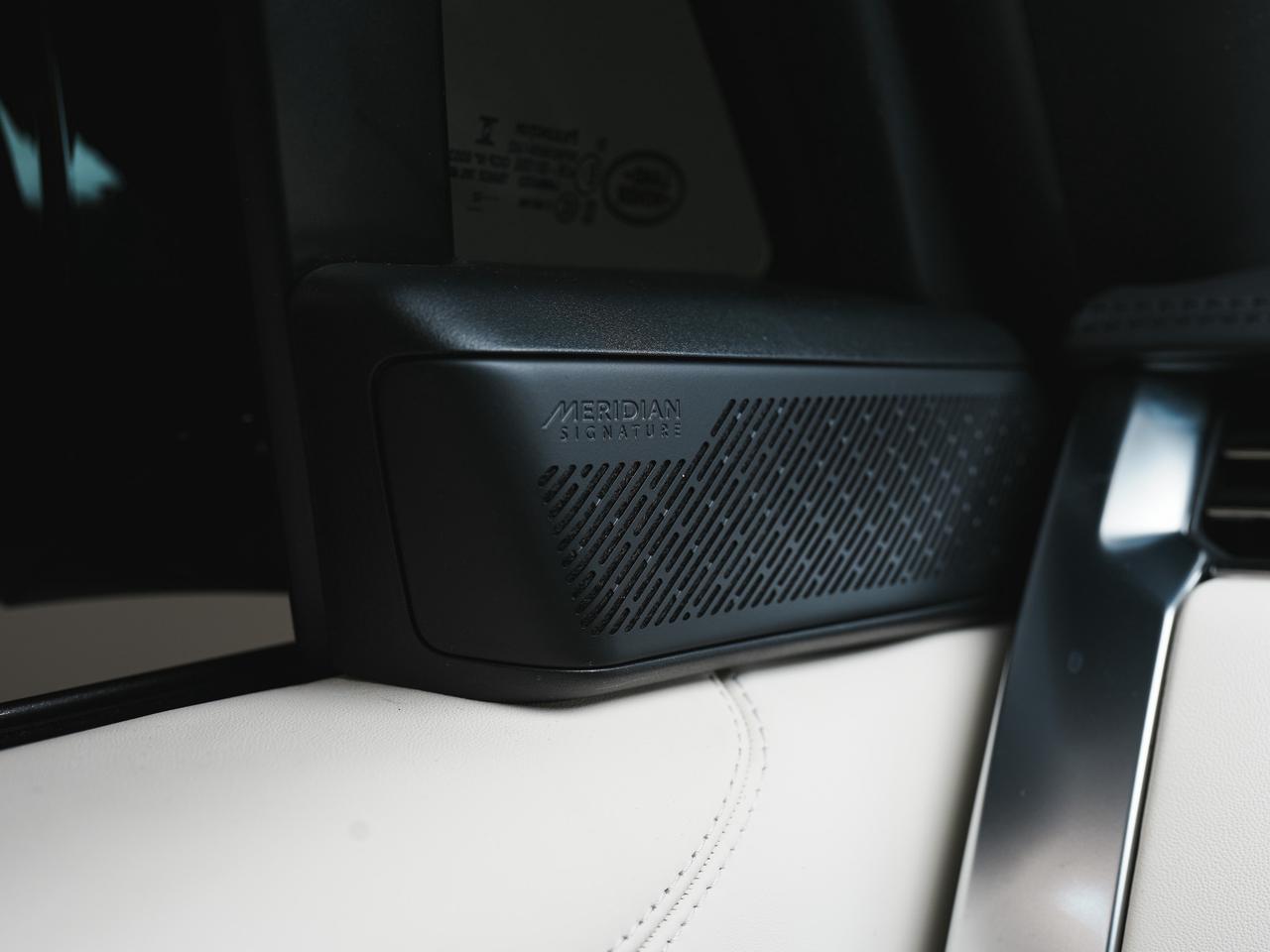 2023 Land Rover Range Rover P530 | FIRST OPTION | REAR EXCLUSIVE PKG | 23 IN Photo