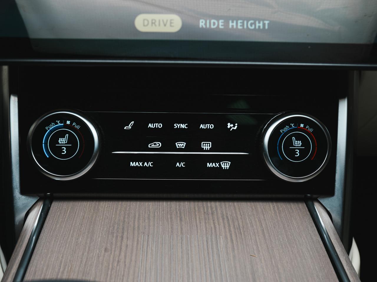 2023 Land Rover Range Rover P530 | FIRST OPTION | REAR EXCLUSIVE PKG | 23 IN Photo