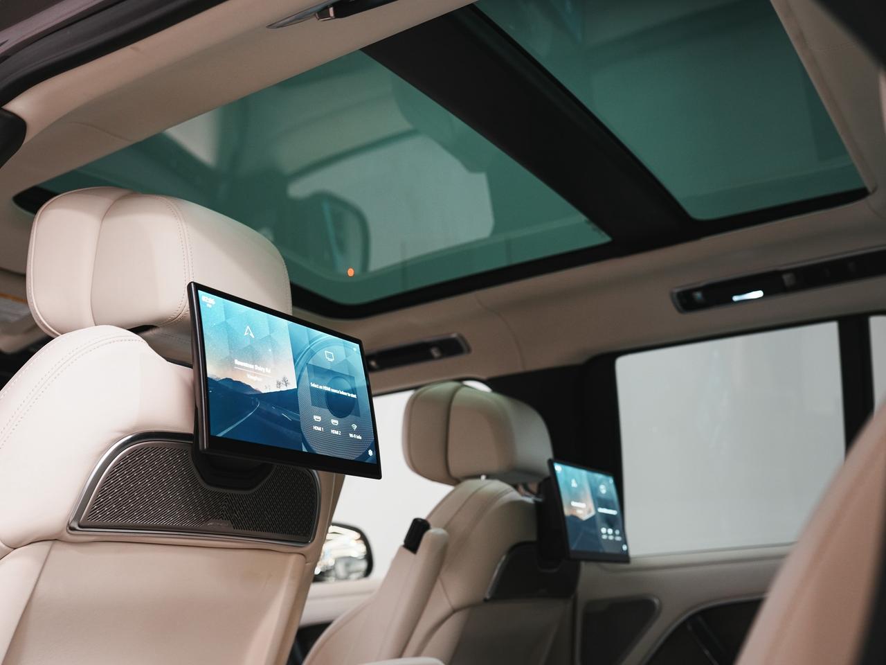 2023 Land Rover Range Rover P530 | FIRST OPTION | REAR EXCLUSIVE PKG | 23 IN Photo