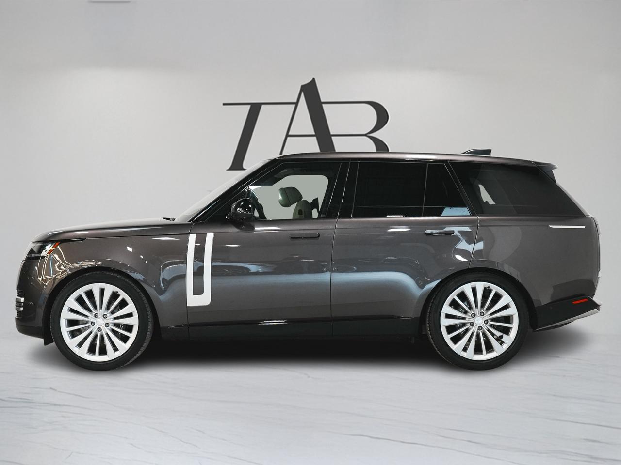 2023 Land Rover Range Rover P530 | FIRST OPTION | REAR EXCLUSIVE PKG | 23 IN Photo