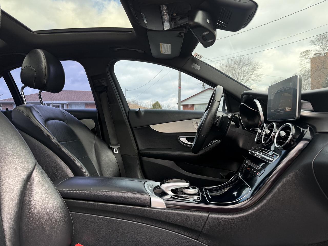 2017 Mercedes-Benz C-Class 4dr Sdn C 300 4MATIC Photo