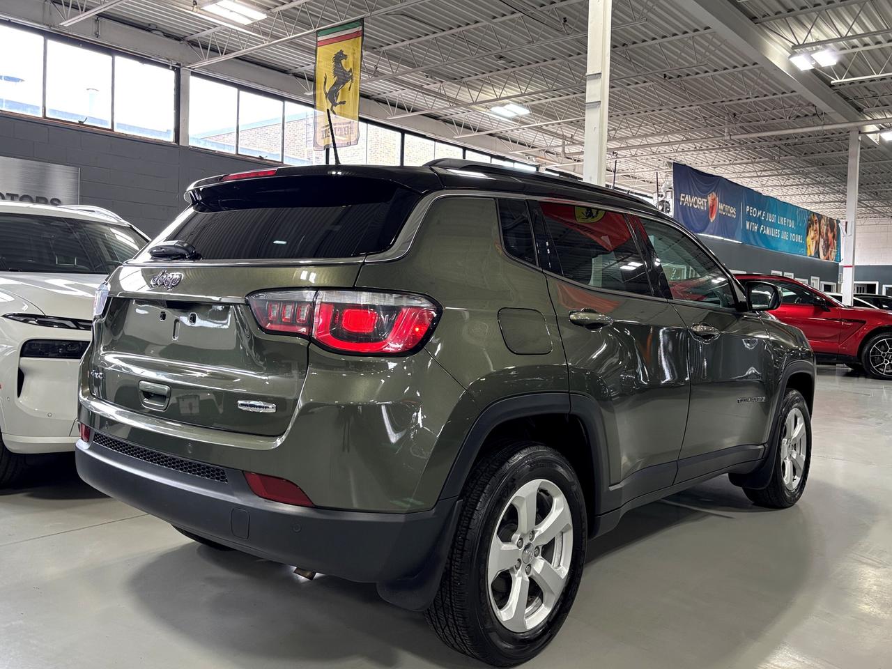 2018 Jeep Compass North 4X4|SELECTERRAIN|NAV|WHITELEATHER|RMSTART|+ Photo
