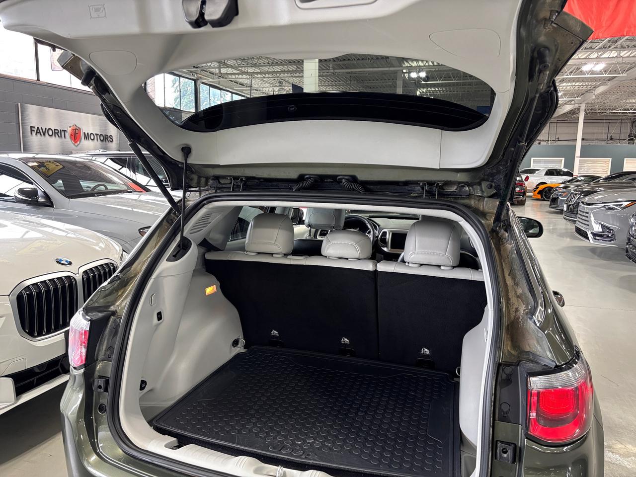2018 Jeep Compass North 4X4|SELECTERRAIN|NAV|WHITELEATHER|RMSTART|+ Photo