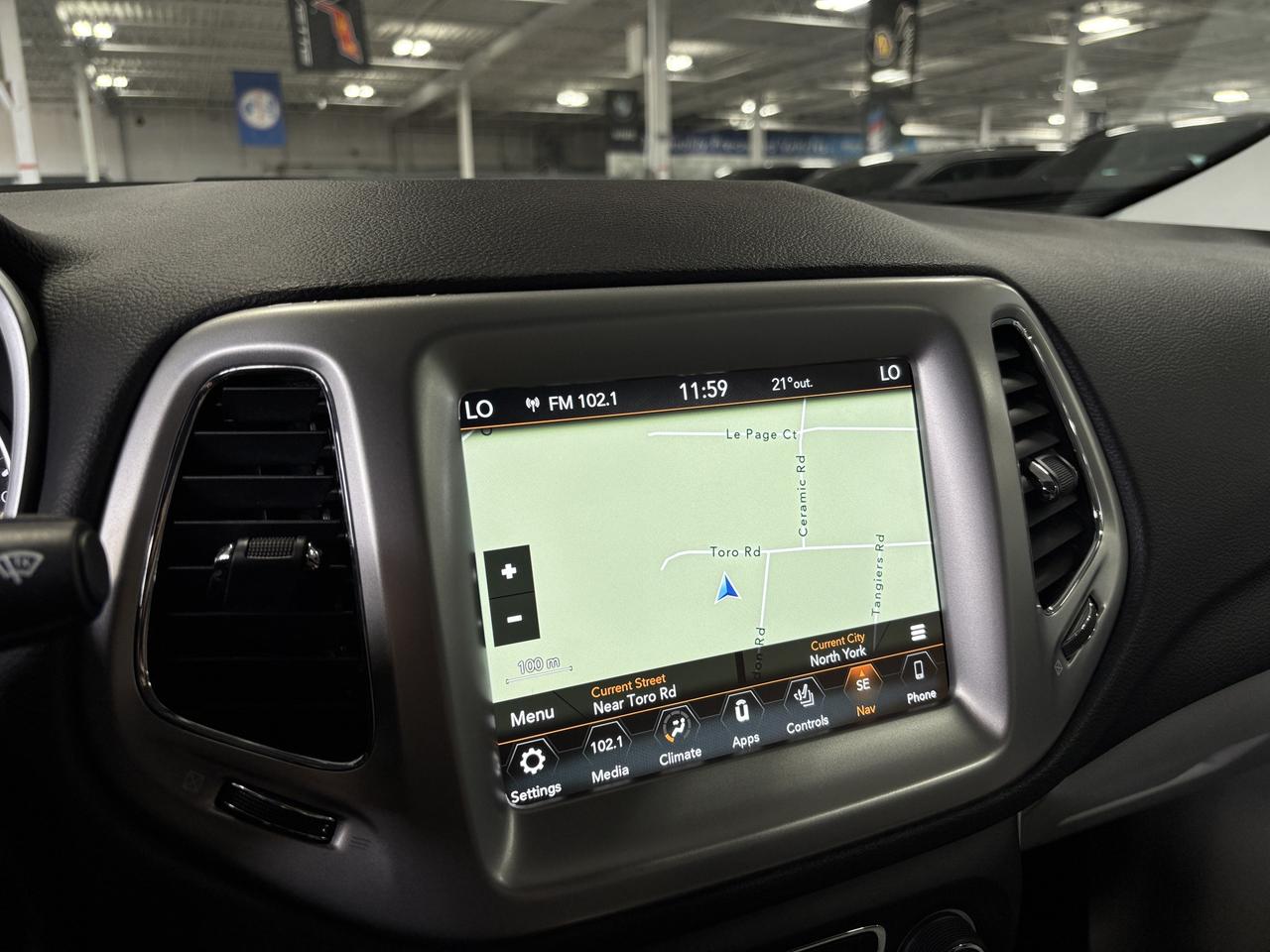 2018 Jeep Compass North 4X4|SELECTERRAIN|NAV|WHITELEATHER|RMSTART|+ Photo