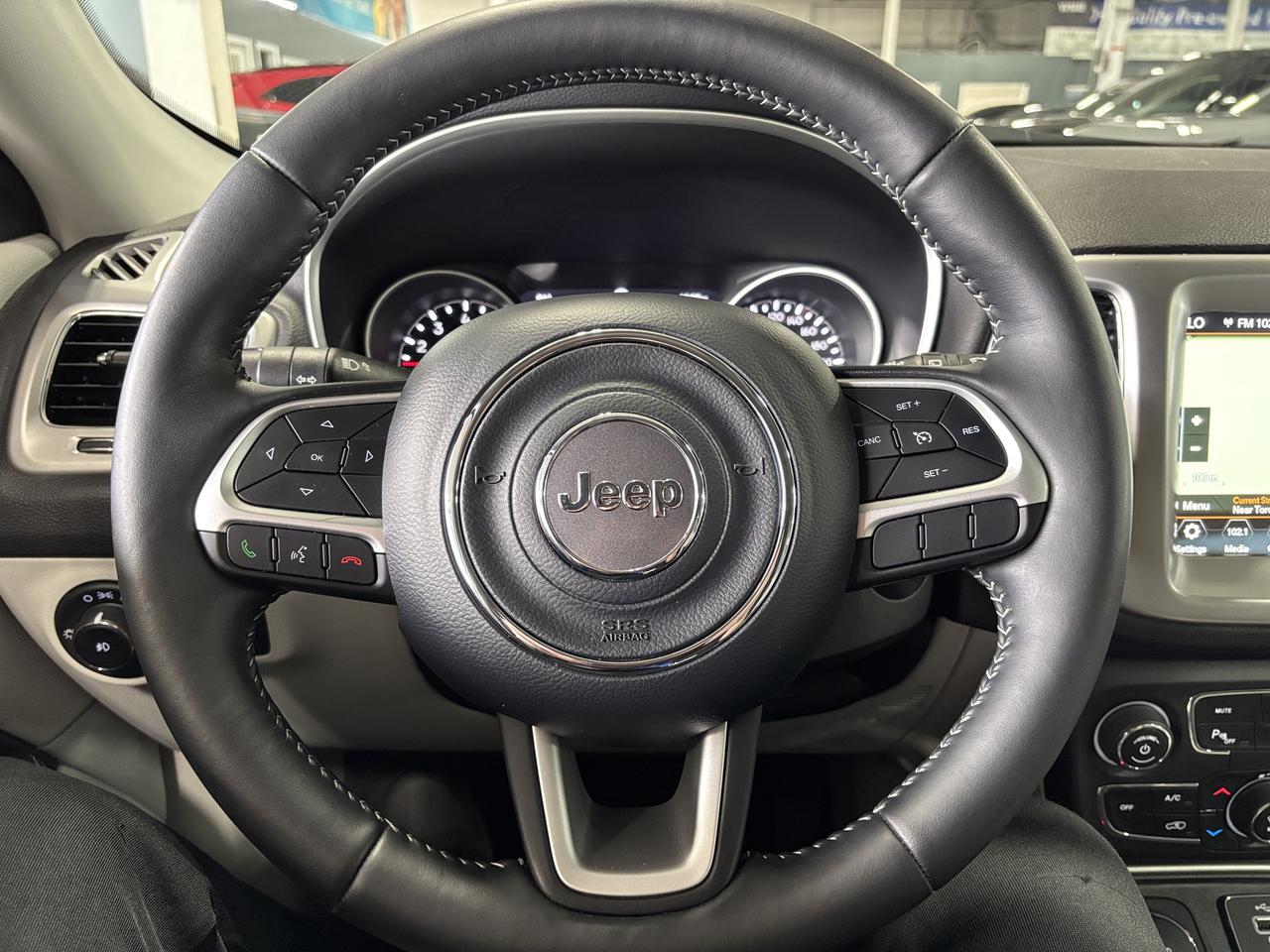 2018 Jeep Compass North 4X4|SELECTERRAIN|NAV|WHITELEATHER|RMSTART|+ Photo