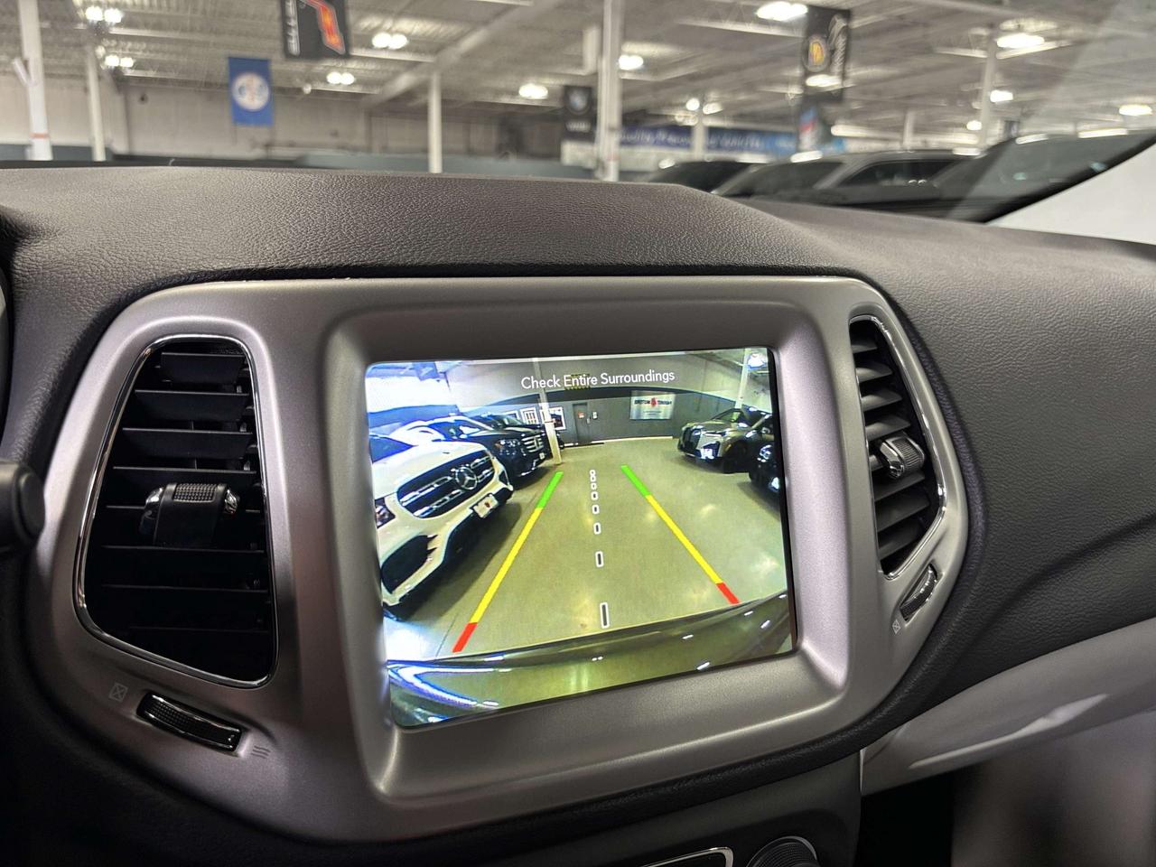 2018 Jeep Compass North 4X4|SELECTERRAIN|NAV|WHITELEATHER|RMSTART|+ Photo