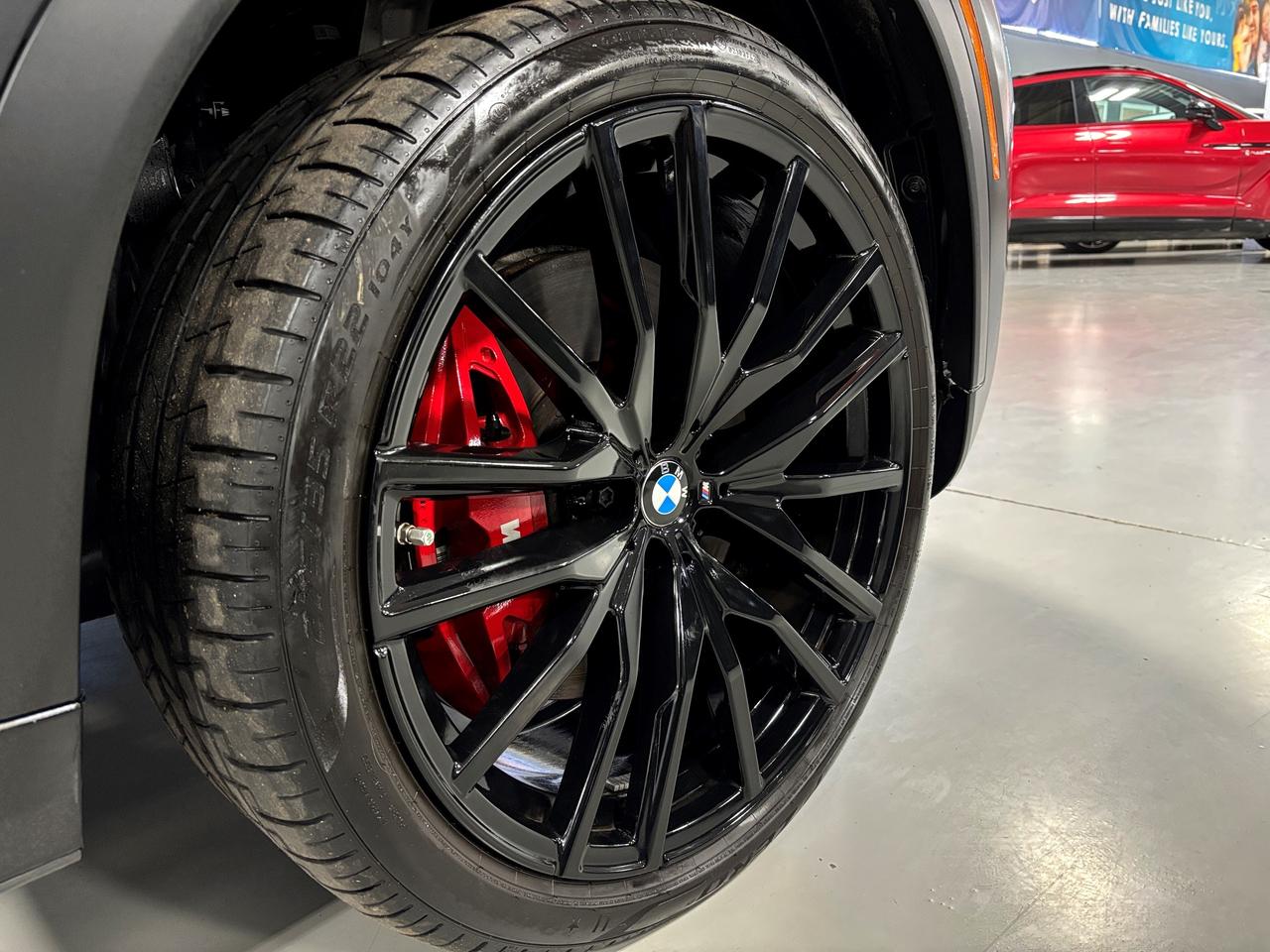 2025 BMW X6 M60i xDrive|COUPE|NO LUX TAX|MATTEWRAP|CREAMSEATS| Photo