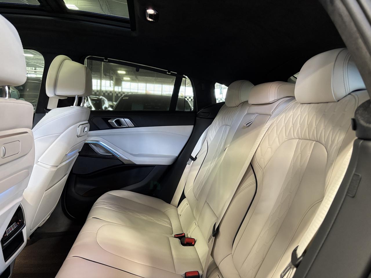 2025 BMW X6 M60i xDrive|COUPE|NO LUX TAX|MATTEWRAP|CREAMSEATS| Photo