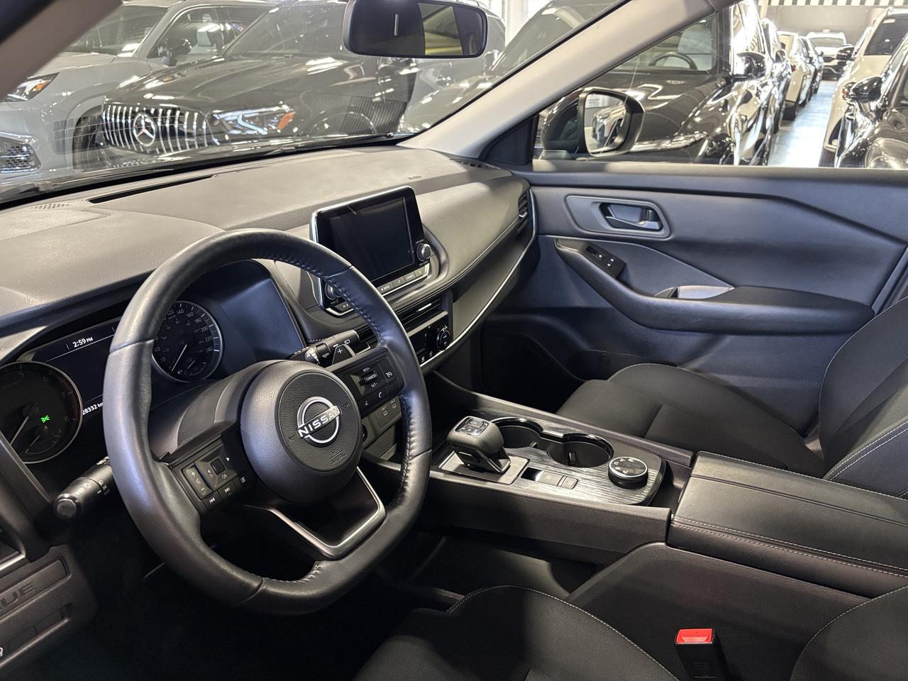 2024 Nissan Rogue S AWD|MULTITERRAIN|ALLOYS|HEATEDSEATS|BACKUPCAM|++ Photo