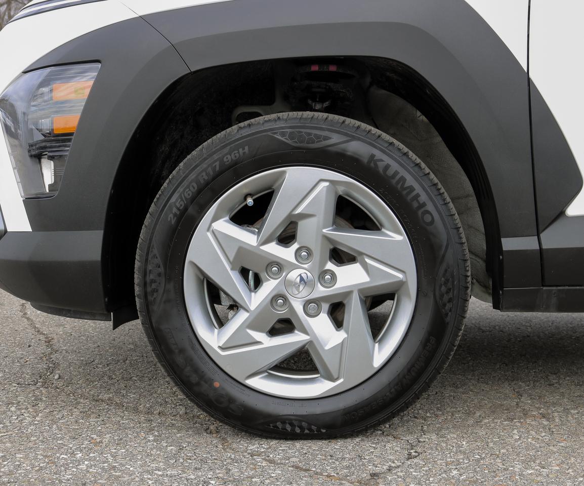2025 Hyundai KONA 2.0L Essential AWD | BLUETOOTH | REMOTE START  | Photo
