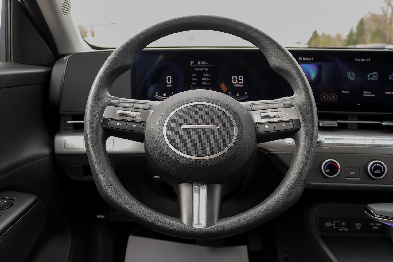 2025 Hyundai KONA 2.0L Essential AWD | BLUETOOTH | REMOTE START  | Photo
