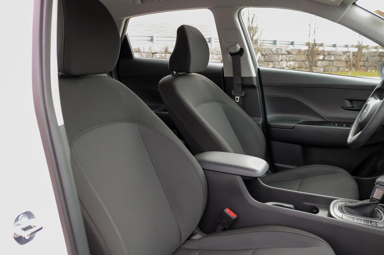 2025 Hyundai KONA 2.0L Essential AWD | BLUETOOTH | REMOTE START  | Photo