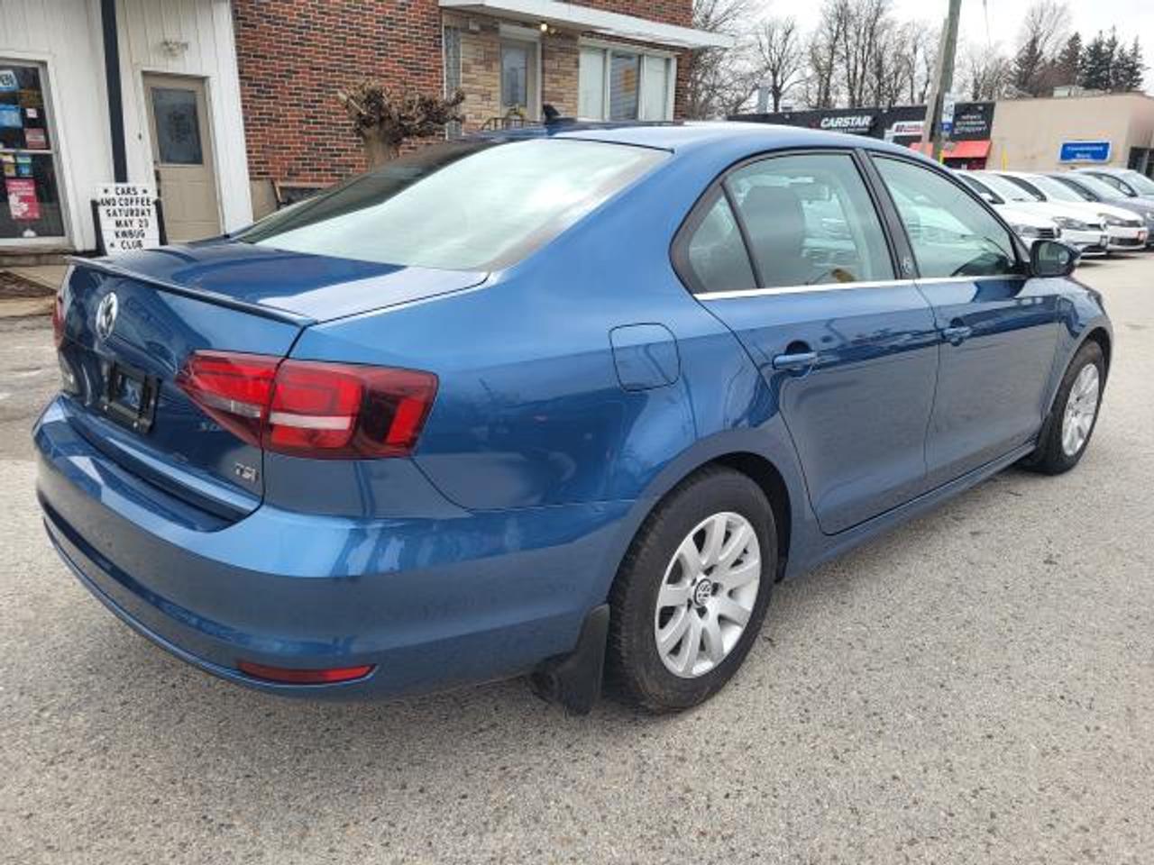2017 Volkswagen Jetta wolfsburg Photo