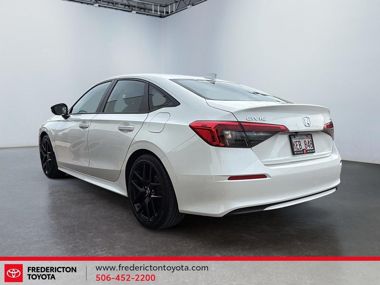2024 Honda Civic Sedan Sport Photo3