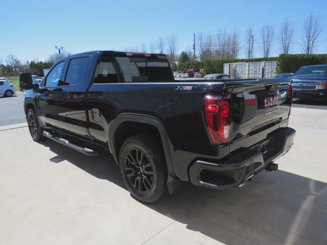 2024 GMC Sierra 1500 Elevation | Clean Title No Acidents | 4WD | Trailer Hitch | Running Boards | Front Tow Hooks | Bose Sound | Photo