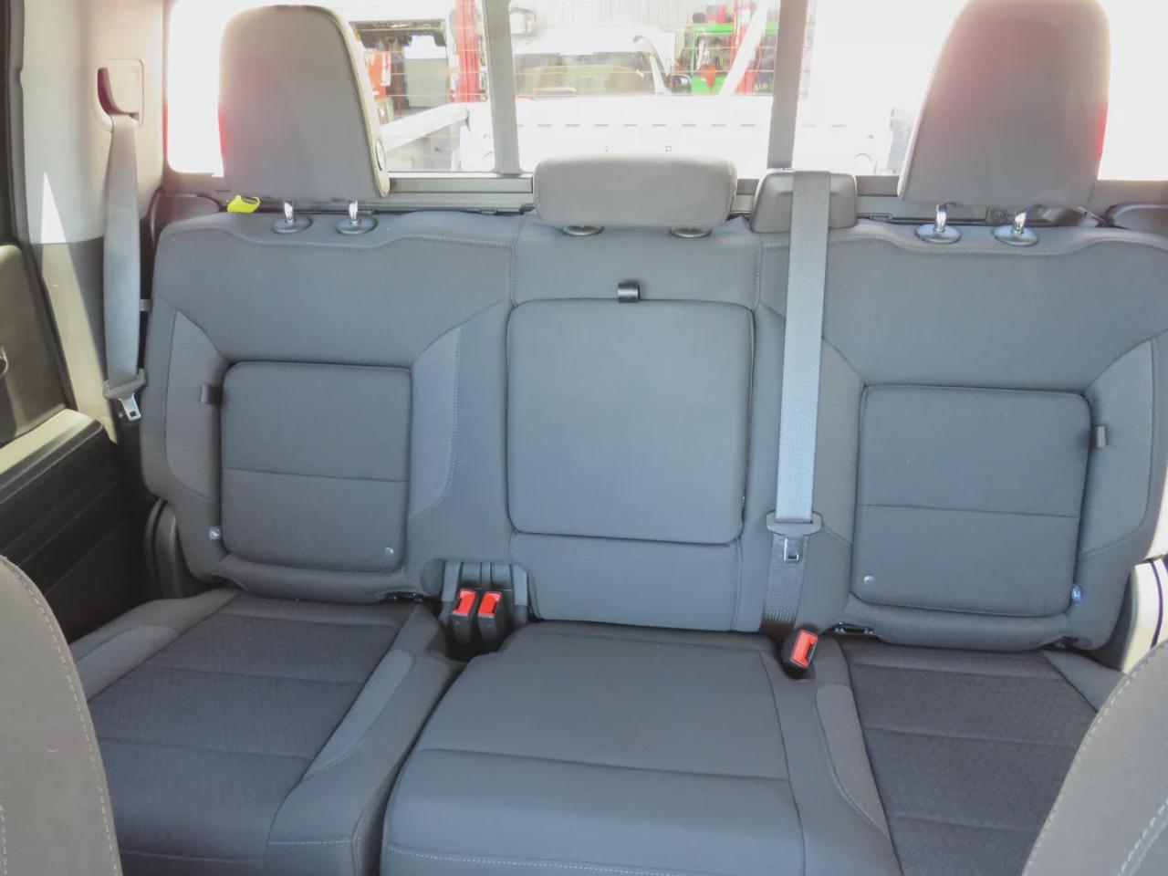 2024 GMC Sierra 1500 Elevation | Clean Title No Acidents | 4WD | Trailer Hitch | Running Boards | Front Tow Hooks | Bose Sound | Photo