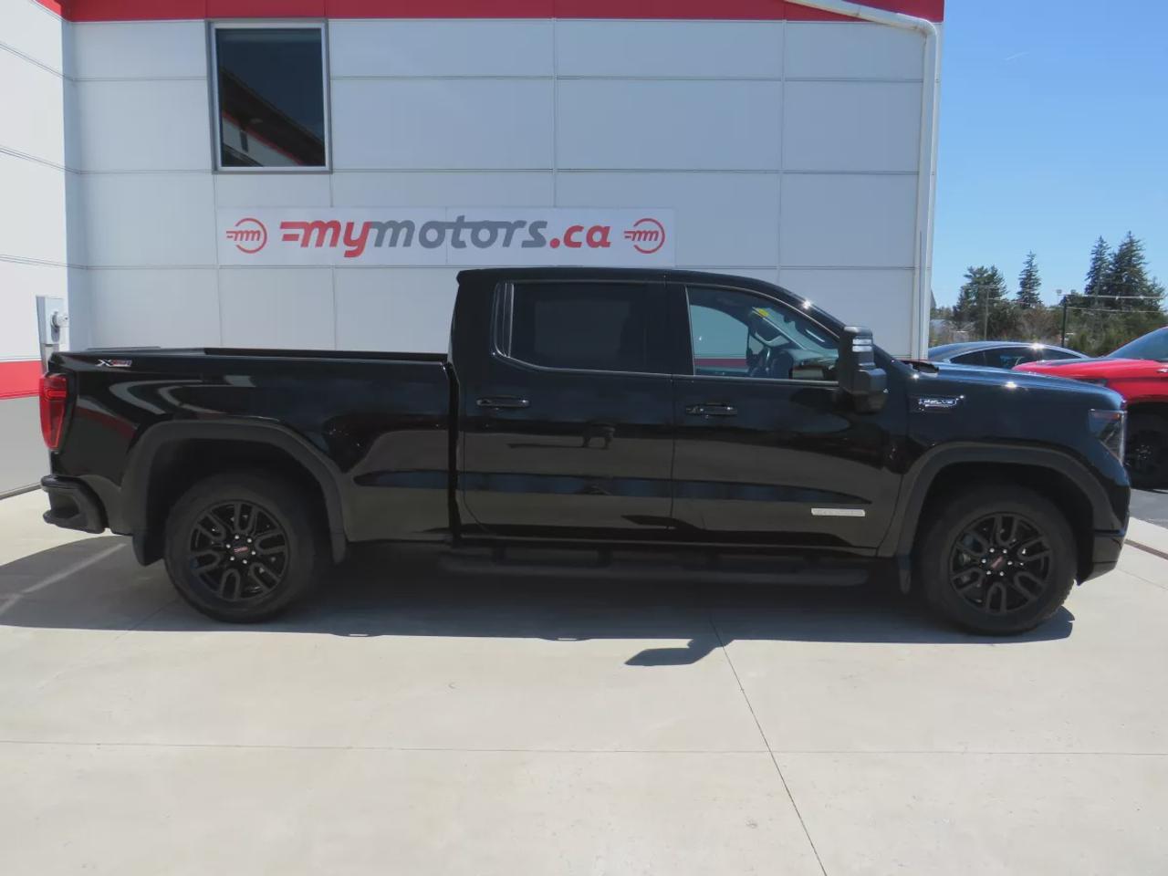 2024 GMC Sierra 1500 Elevation | Clean Title No Acidents | 4WD | Trailer Hitch | Running Boards | Front Tow Hooks | Bose Sound | Photo