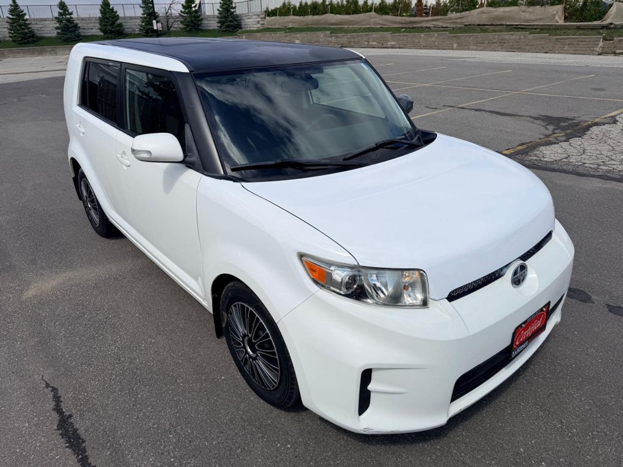 2012 Scion xB Release Series 9.0 4dr Wagon (2.4L 4cyl 5M) Photo