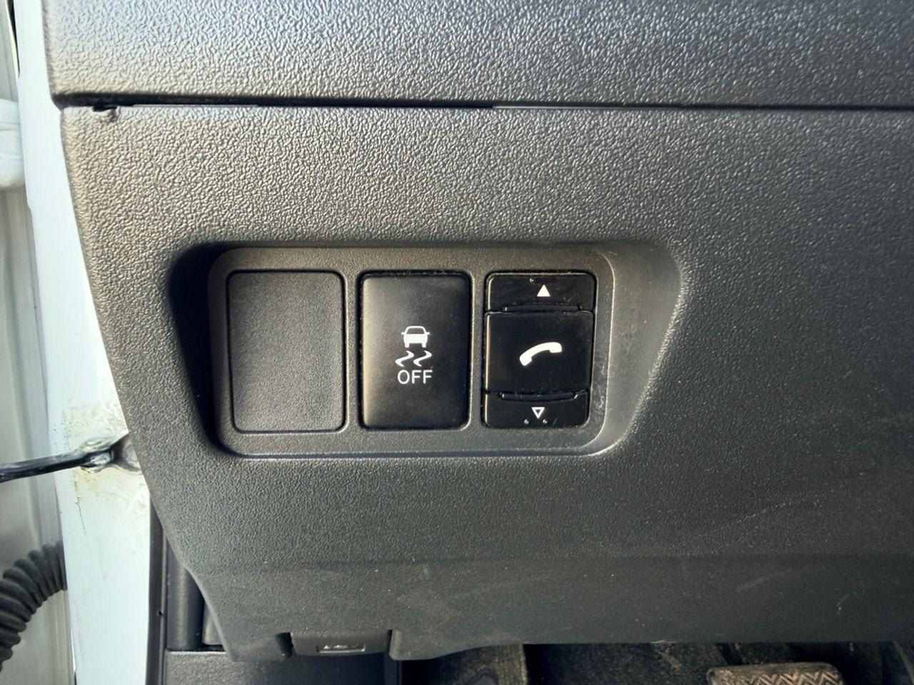 2012 Scion xB Release Series 9.0 4dr Wagon (2.4L 4cyl 5M) Photo