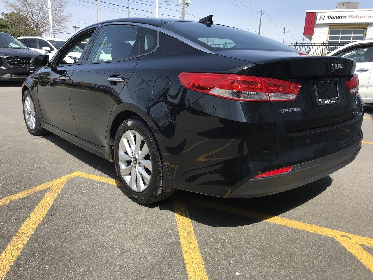 2018 Kia Optima EX Pkg.   Apple Carplay   Heated Seats Photo2