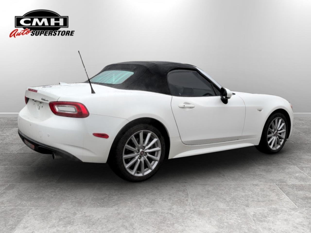 2017 Fiat 124 Spider Lusso  - Low Mileage Photo